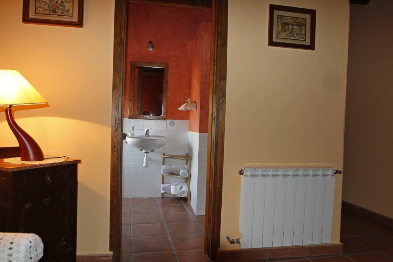 Hostal Casa Oliban Arbaniés Exterior foto